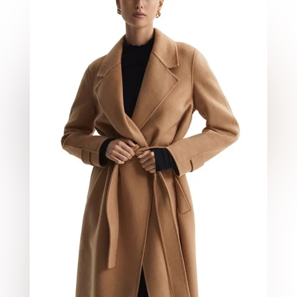 Timeless chic! Reiss Emile Wool Blend Belted Blindseam Coat in Camel size 10 - Picture 4 of 13
